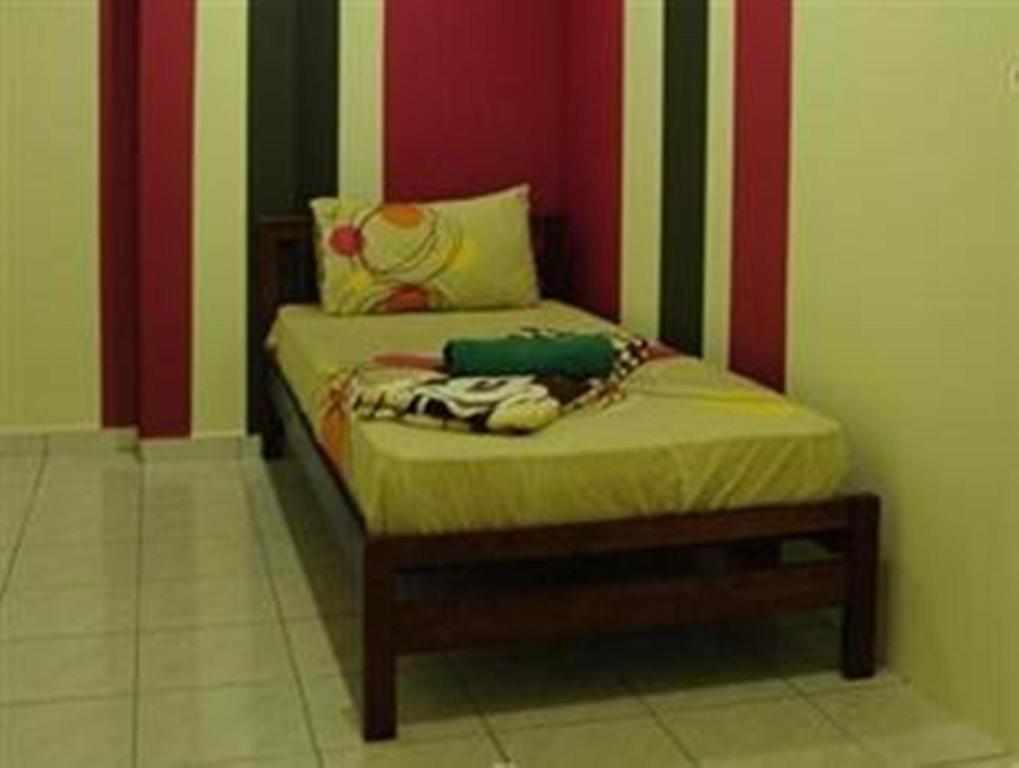 Matahari alojamiento Albergue Kuala Lumpur Habitación foto
