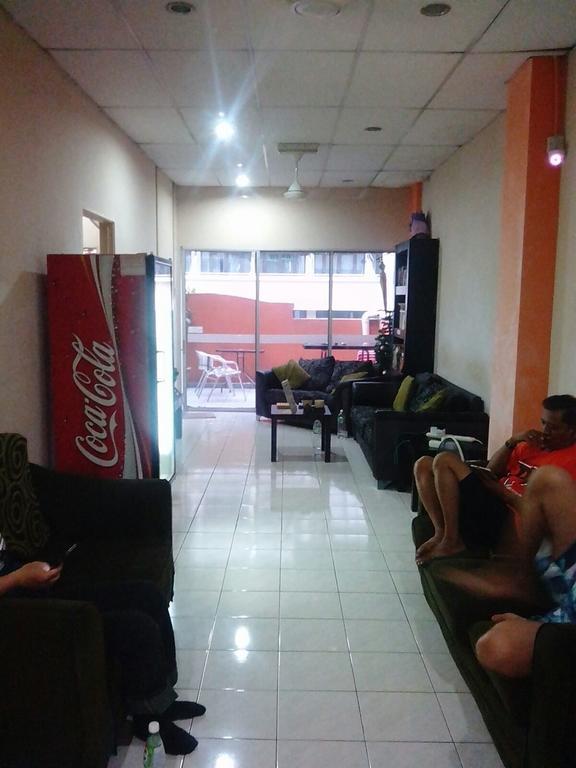 Matahari alojamiento Albergue Kuala Lumpur Exterior foto